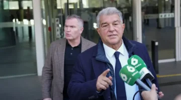 صفقة انتقال درو.. لابورتا يهاجم باريس سان جيرمان بسبب مخالفة الاتفاق مع برشلونة